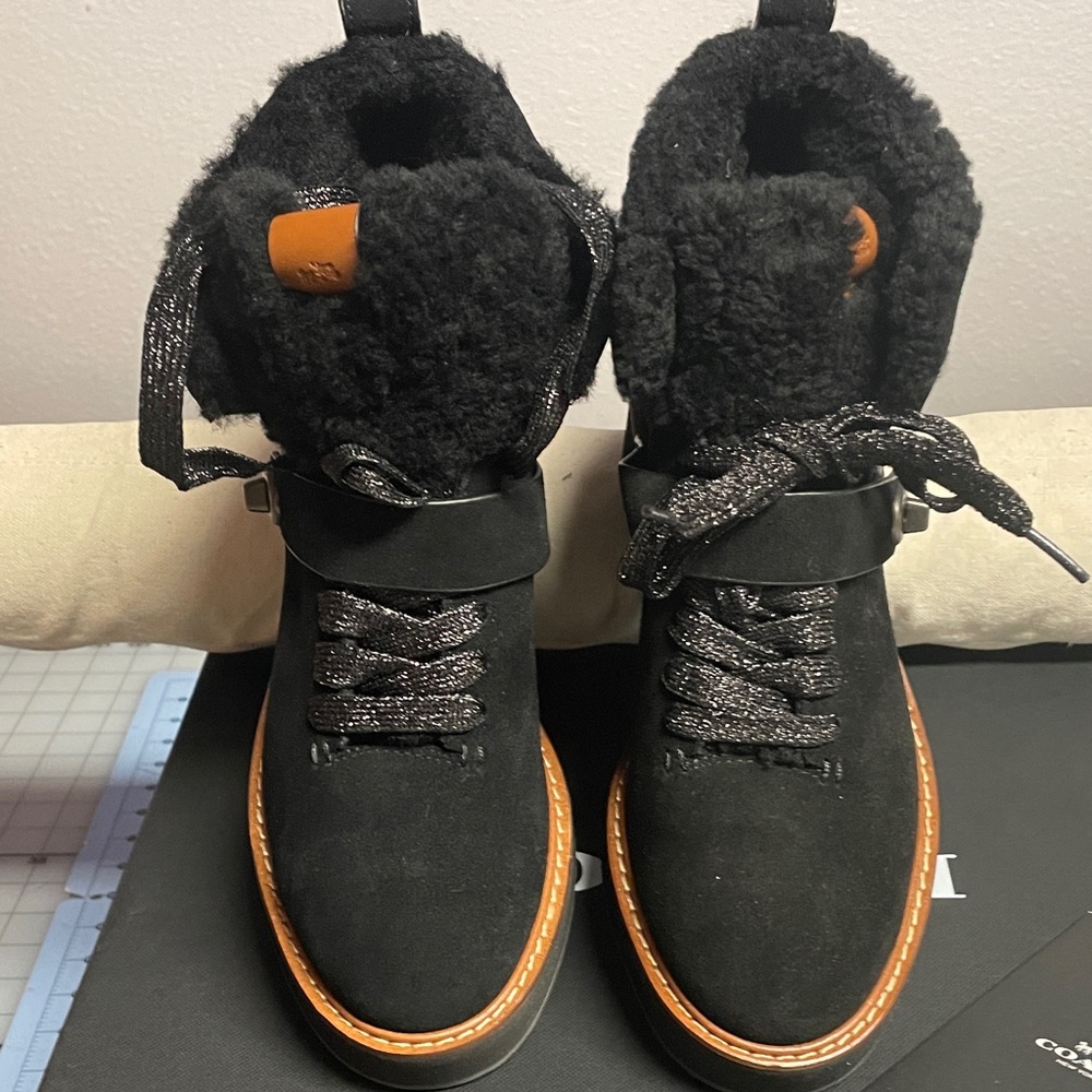 Coach Urban Hiker Suede Black & Tan